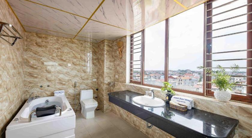 Hanoi Airport Premium Hotel 외부 사진
