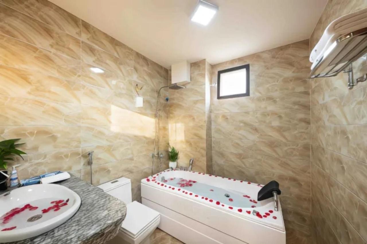 Hanoi Airport Premium Hotel 외부 사진